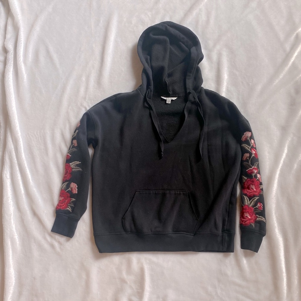 American Eagle Cropped Hoodie